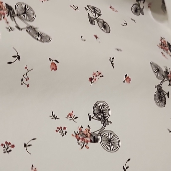 Torrid 3X white blouse - Picture 6 of 6